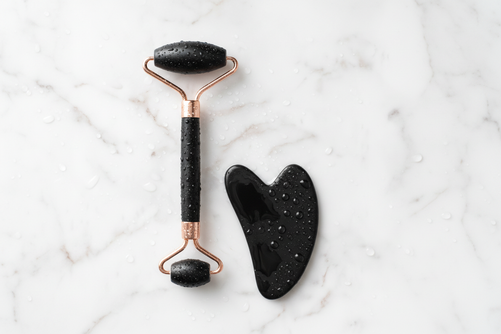 Gua-Sha et Rouleau Visage